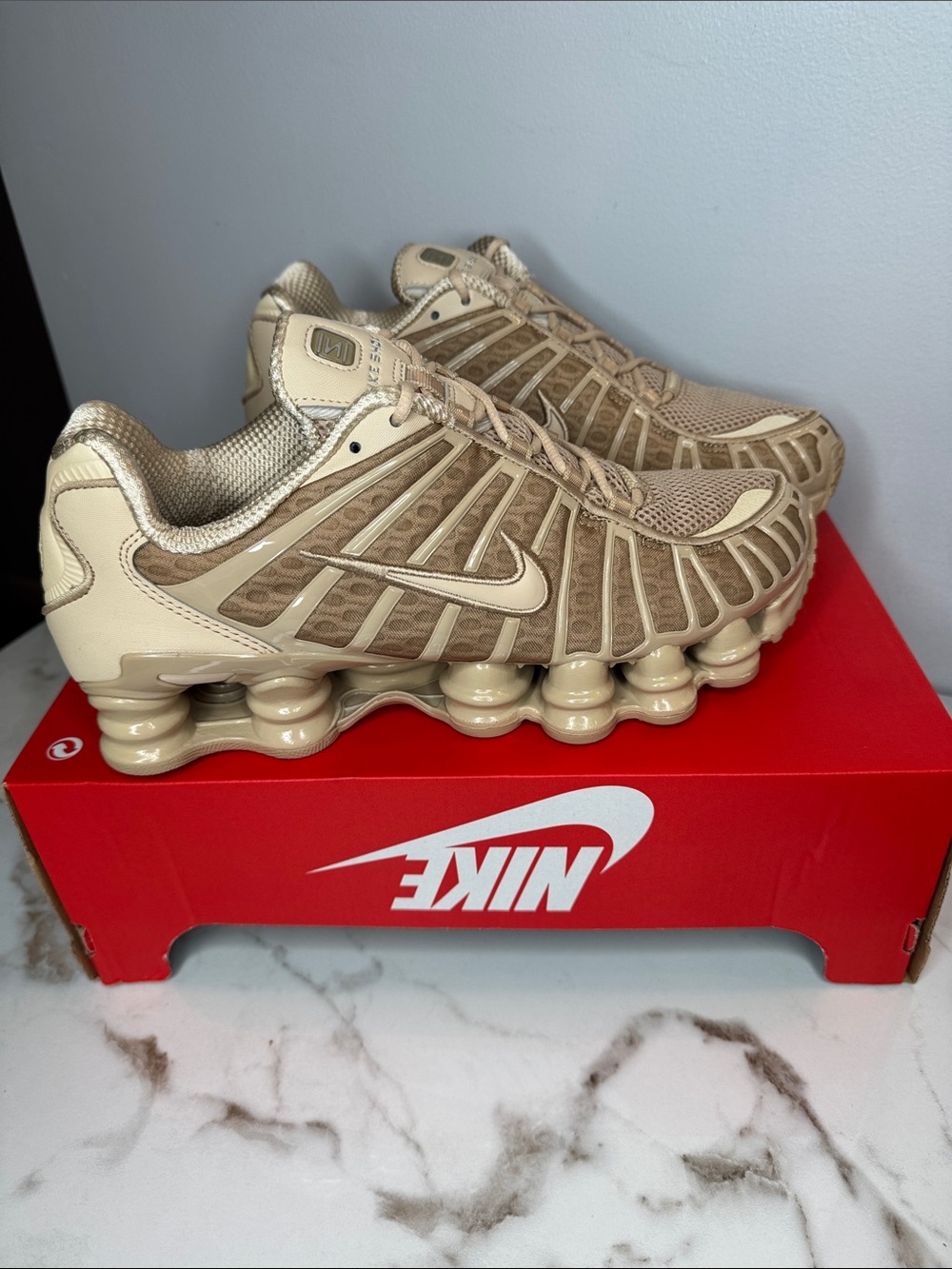 Unisex Nike Shox sneakers in beige